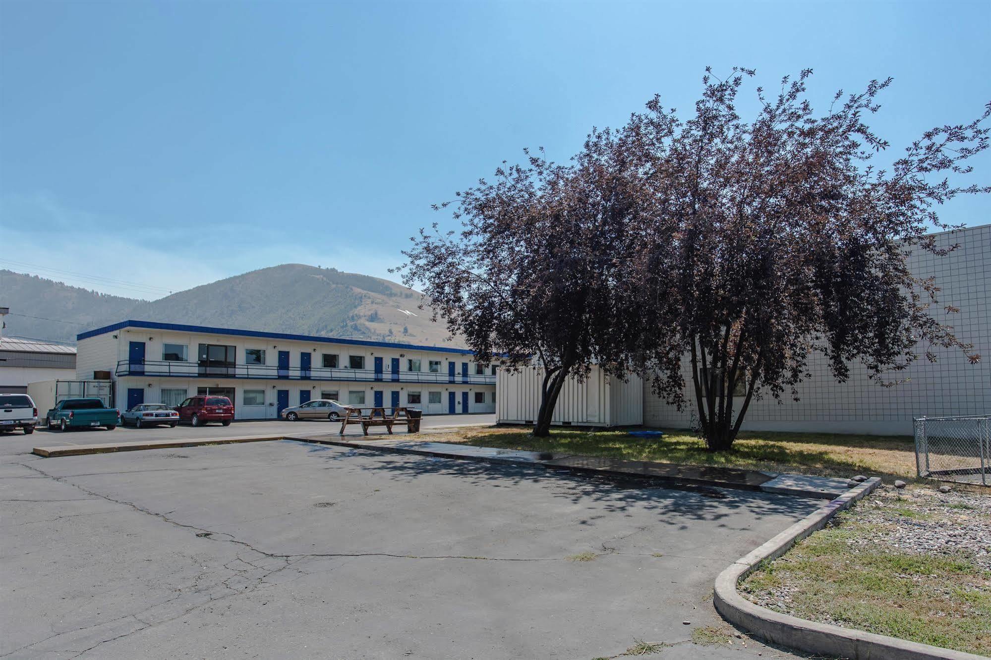 Budget Inn Missoula East Bagian luar foto