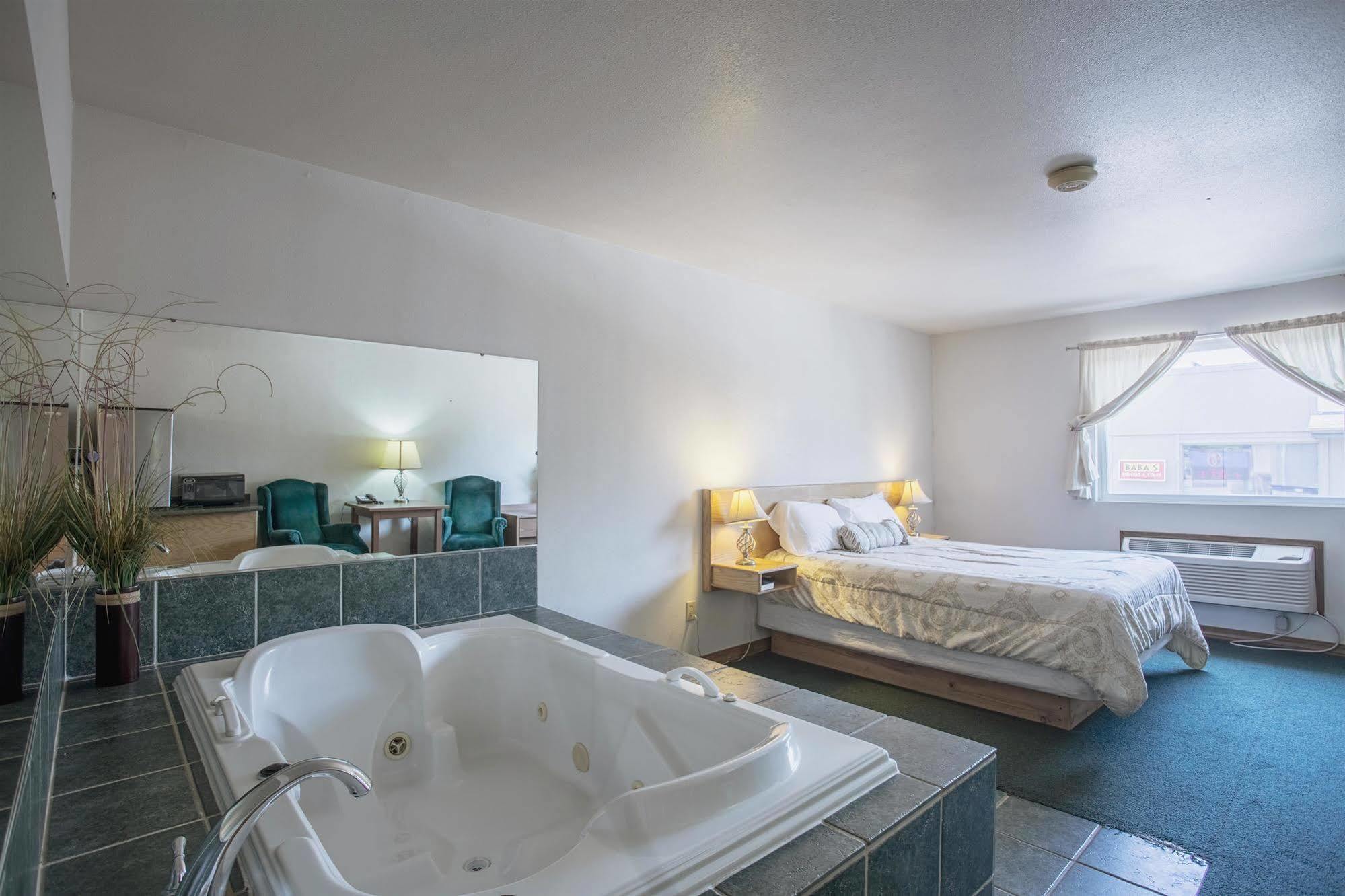 Budget Inn Missoula East Bagian luar foto